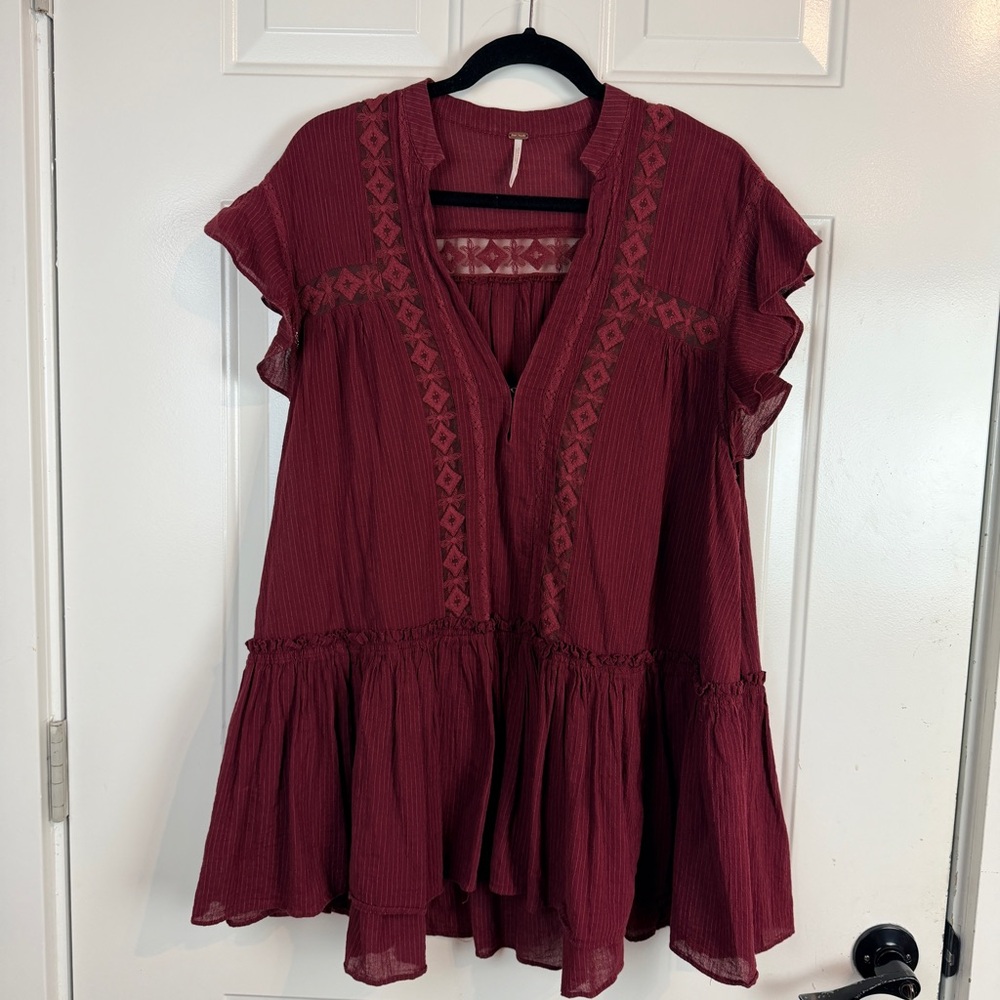 Free People Maroon tunic drop waist lace detail size small
